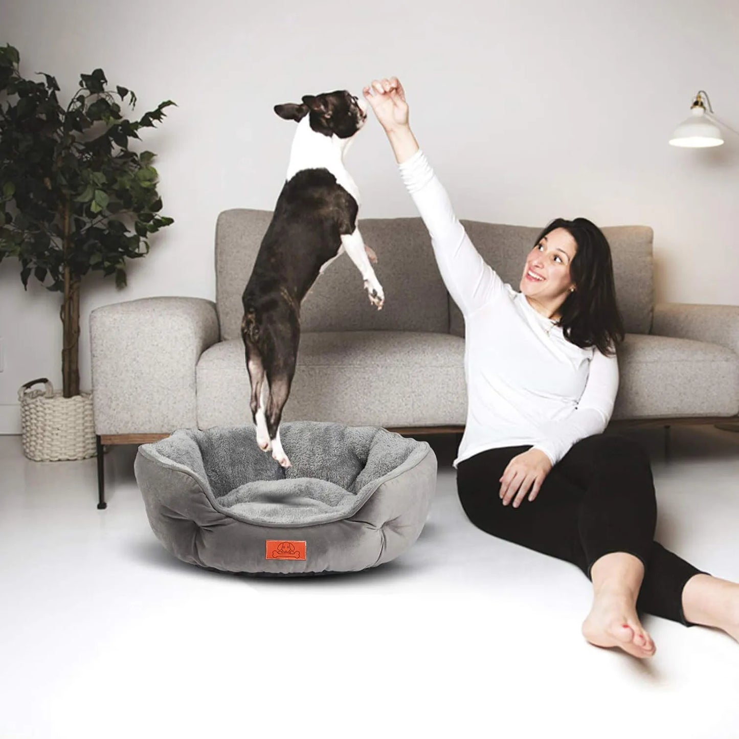 Soft, Washable Pet Bed , Non-Slip Base, Water Resistant