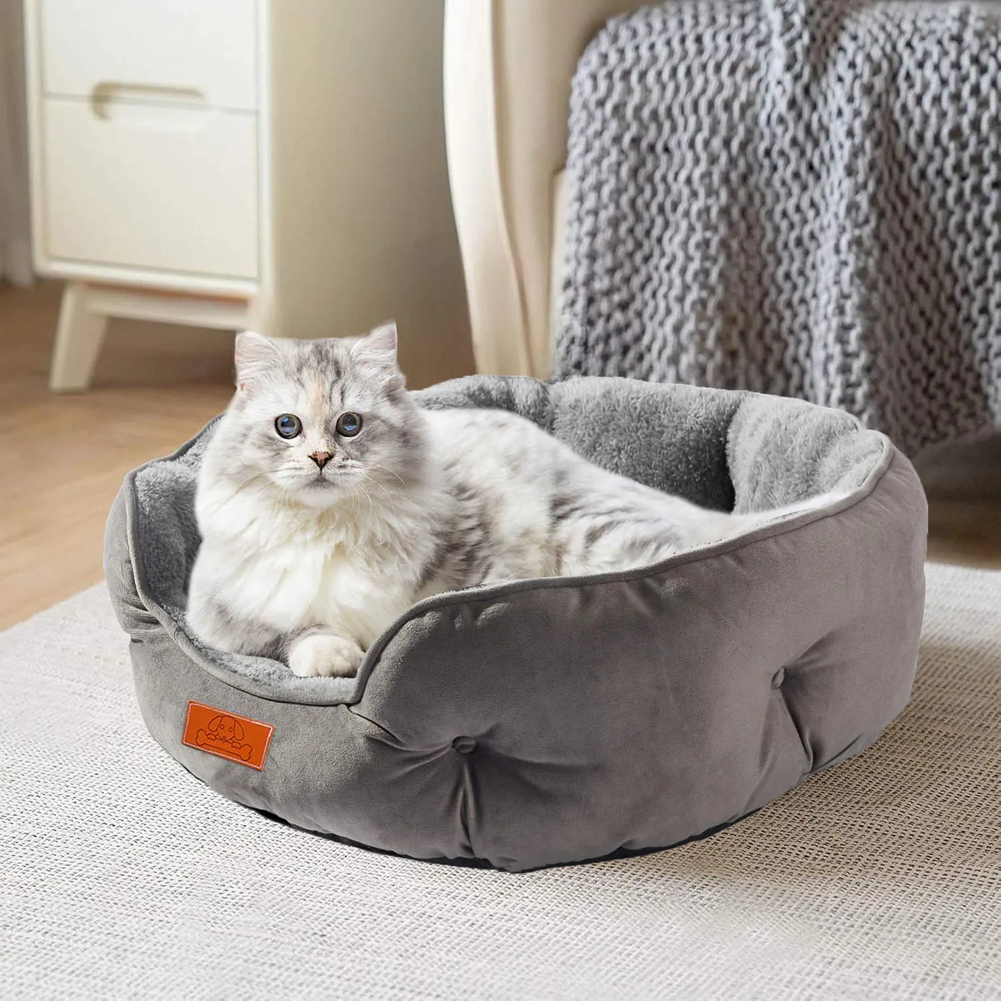 Soft, Washable Pet Bed , Non-Slip Base, Water Resistant