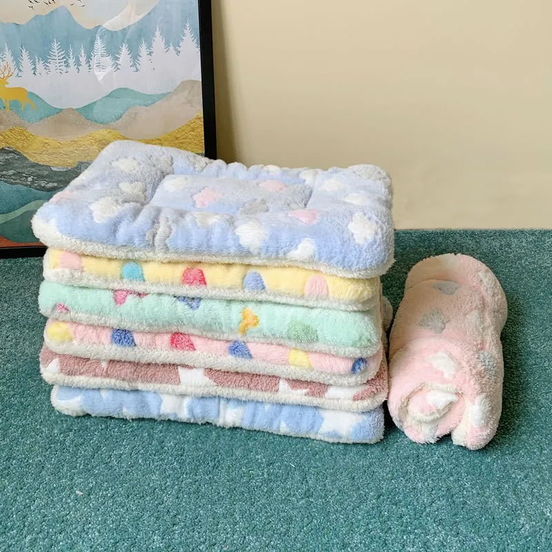 Soft Cat Bed Mats or Warm Fleece Pet Blanket